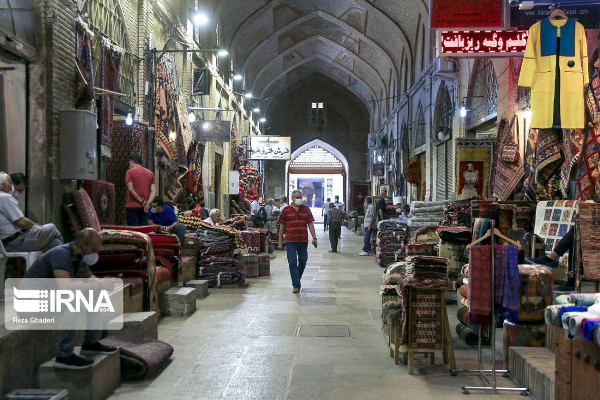 خبرنگاران هم افزایی در ستاد بازآفرینی بازار وکیل شیراز به تحول در این مجموعه می انجامد