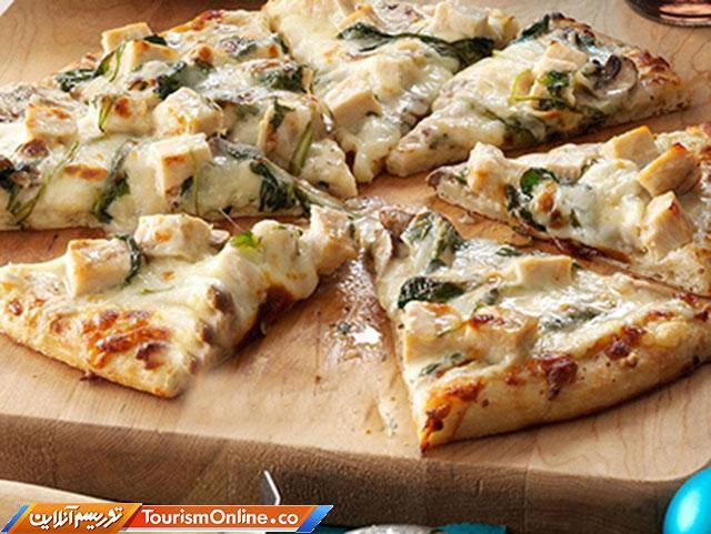 پیتزا چیکن آلفردو، یکی از خوشمزه ترین پیتزاها برای عاشقان پیتزا